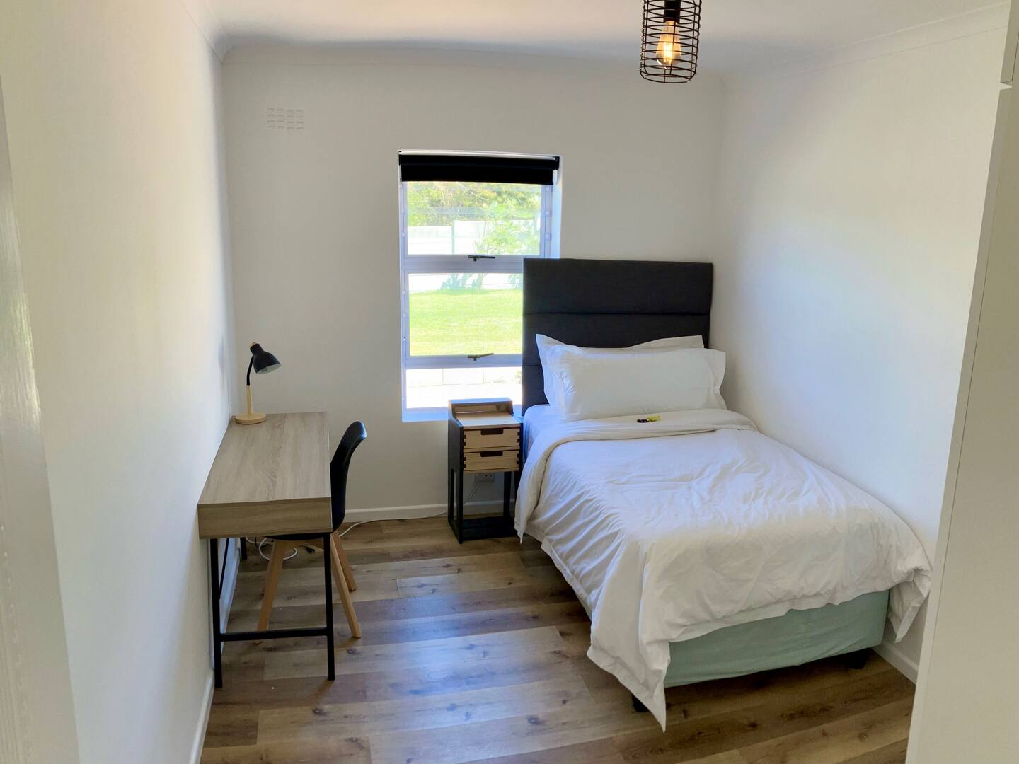 Fourth bedroom with a single bed